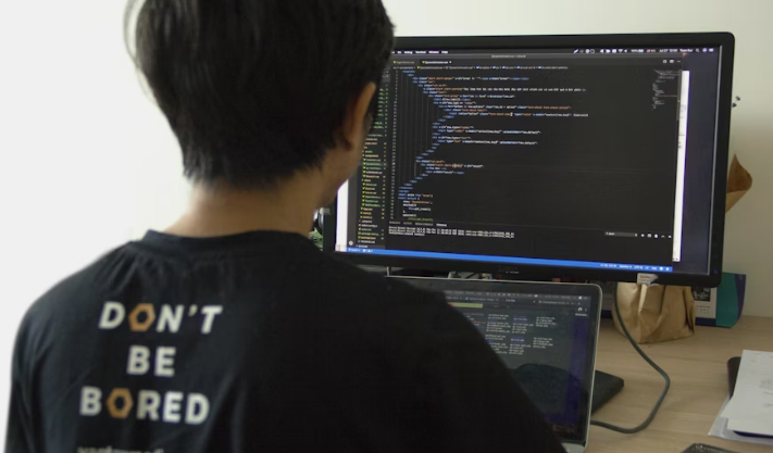 The Top 5 Digital Skills You Need to Master by 2025 (No Coding Required)