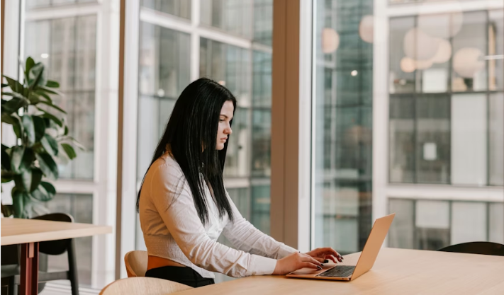 How Introverted Entrepreneurs Build Businesses That Truly Scale