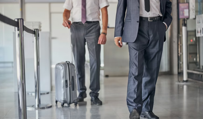 Why Leaders Struggle to Leave Work Behind on Vacation