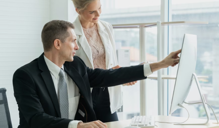 Connected Leadership: Harnessing the “Just-Like-Me” Intelligence for Stronger Teams