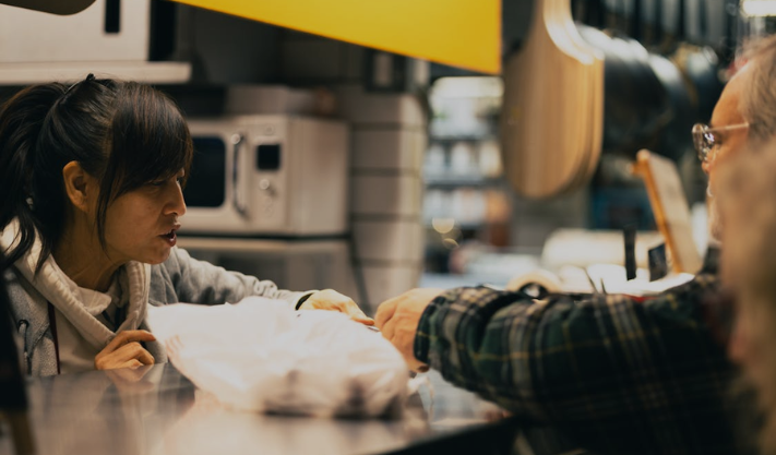 15 Marketing Advantages Small Businesses Have Over Big Competitors