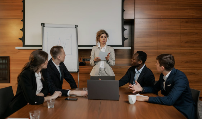 The 50/40 Leader: Mastering Hard Skills, Soft Skills, and the Power of Observation