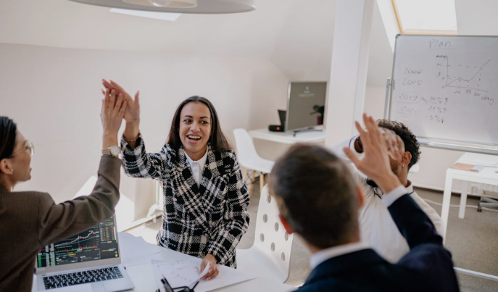 How Pacesetting Leadership Drives High Performance and Fast Results