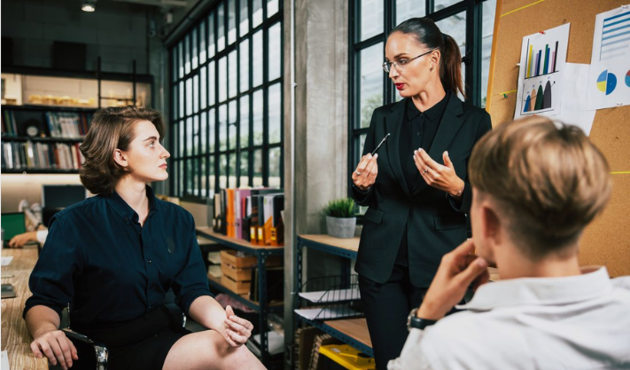 What Should a Good Leader Do for Their Team Every Day?