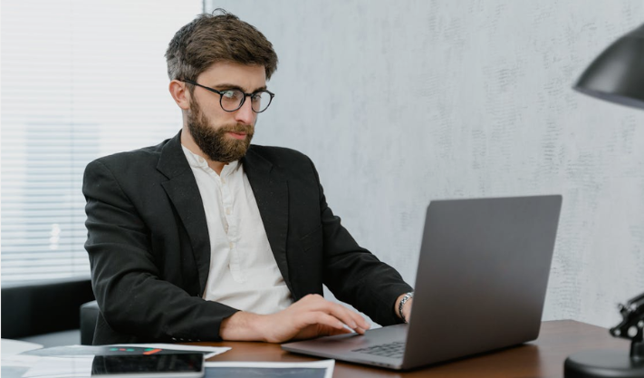 Why Should Business Owners Stop Waiting for Better Software?